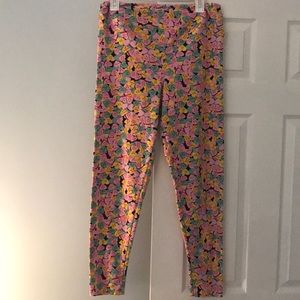 Valentine LuLaRoe leggings